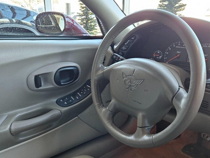 2003 Chevrolet Corvette Base