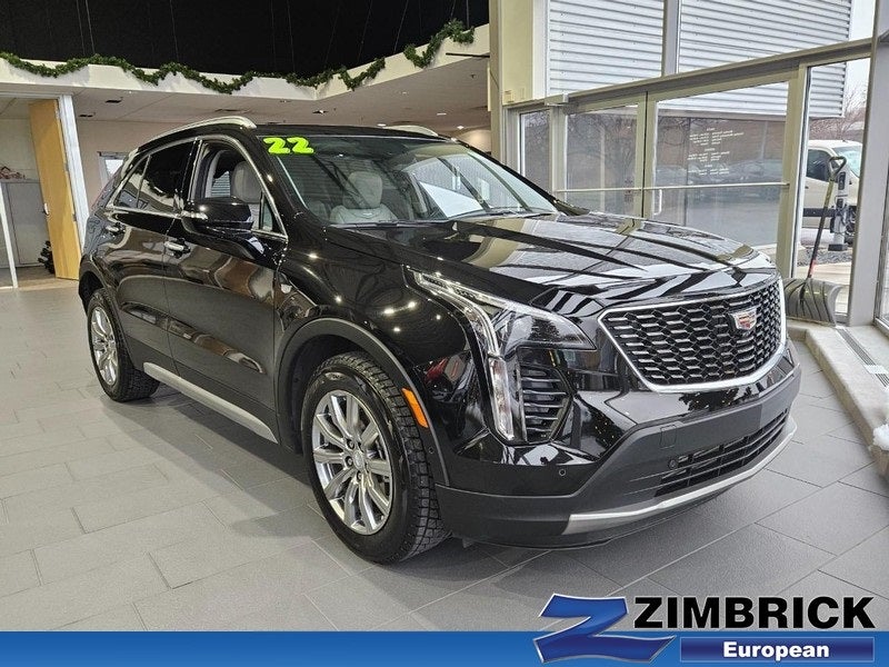 2022 Cadillac XT4 Premium Luxury