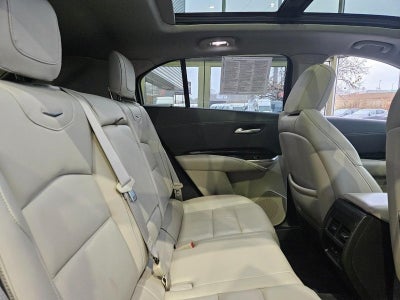 2022 Cadillac XT4 Premium Luxury