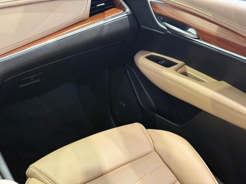 2019 Cadillac XT5 Platinum