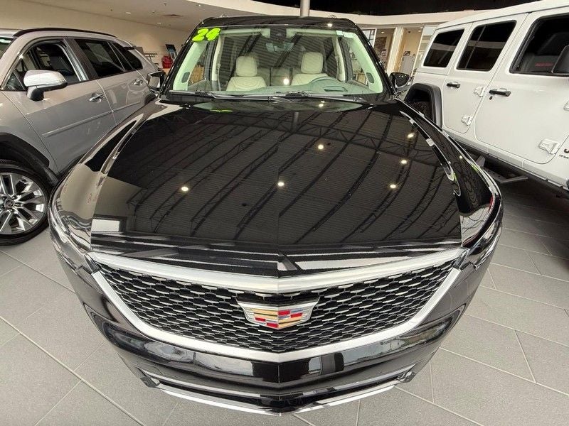 2024 Cadillac XT6 Premium Luxury