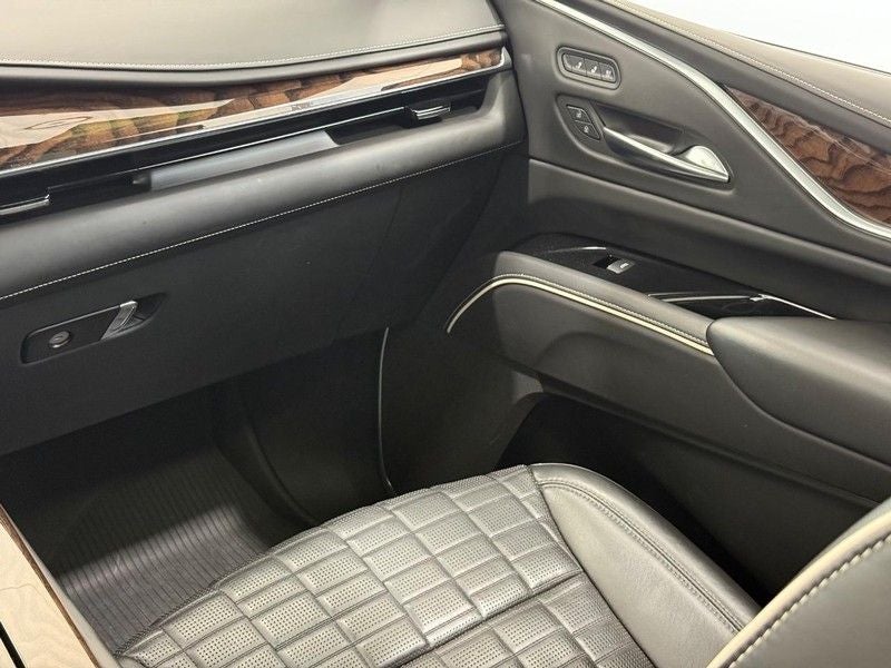 2022 Cadillac Escalade Sport Platinum