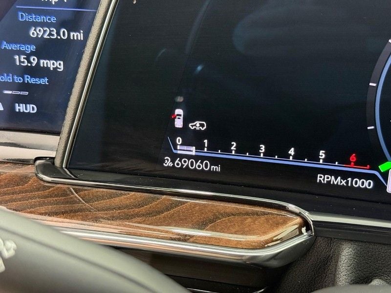 2022 Cadillac Escalade Sport Platinum
