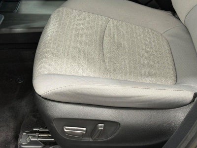 2025 Toyota Sienna LE 8 Passenger