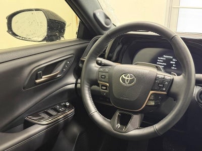 2025 Toyota Crown Platinum