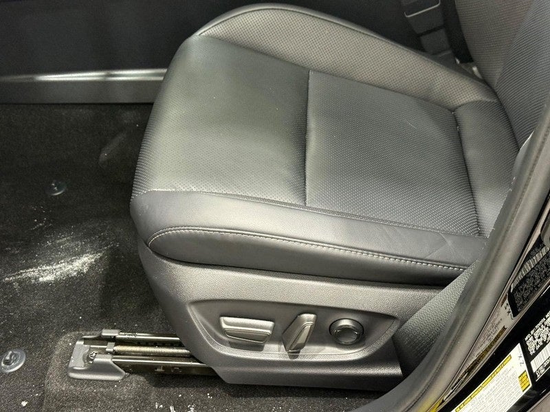 2025 Toyota Crown Platinum