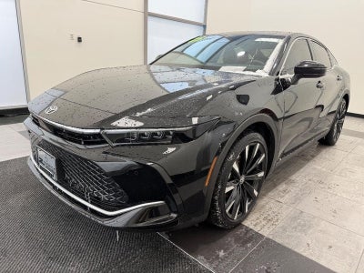 2025 Toyota Crown Platinum