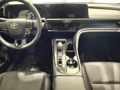 2025 Toyota Crown Platinum