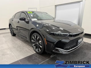 2025 Toyota Crown Platinum