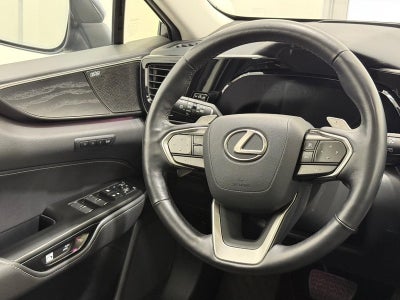 2022 Lexus NX 350h Luxury