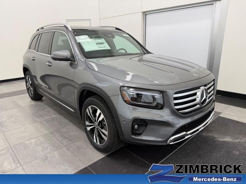 2026 Mercedes-Benz GLB GLB 250 4MATIC's photo