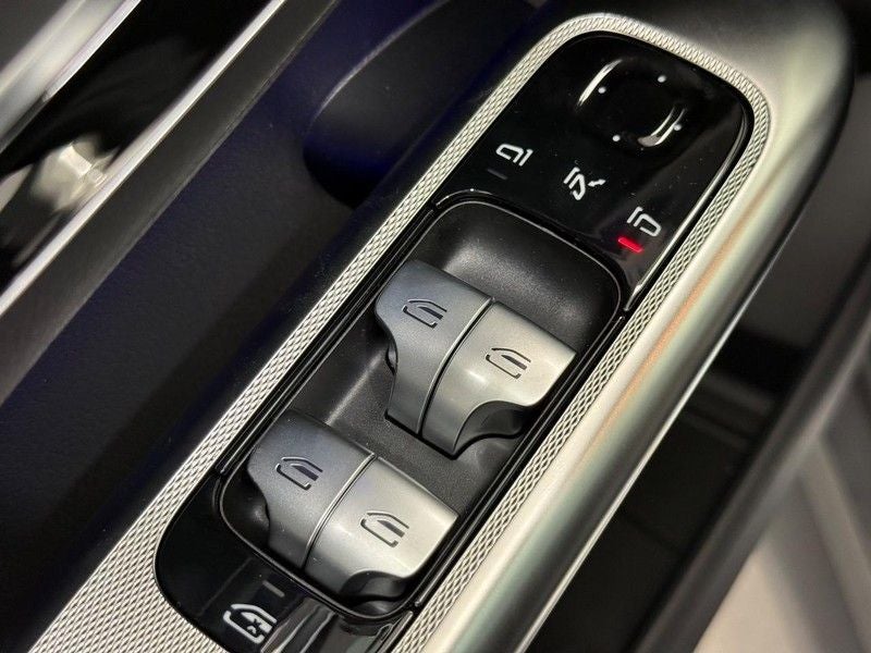 2027 Mercedes-Benz GLC GLC 300 Coupe 4MATIC®