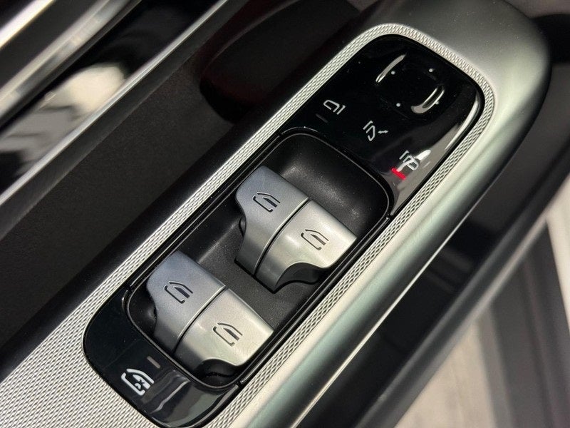 2025 Mercedes-Benz GLC GLC 300 4MATIC®