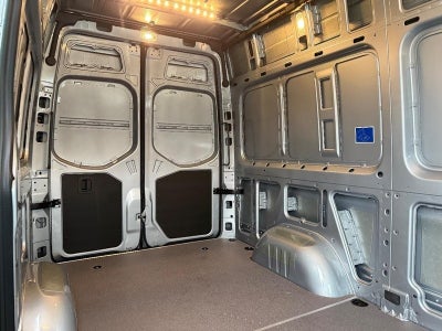 2026 Mercedes-Benz Sprinter 2500 Cargo 144 WB