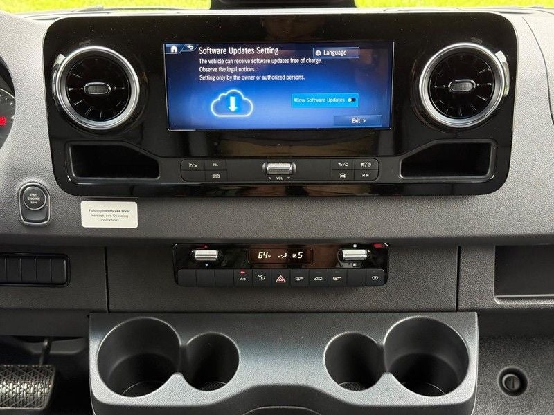 2026 Mercedes-Benz Sprinter 2500 Cargo 170 WB AWD