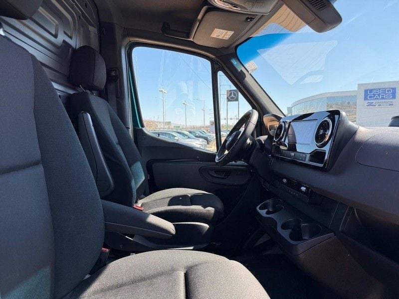 2025 Mercedes-Benz Sprinter 2500 Cargo 144 WB