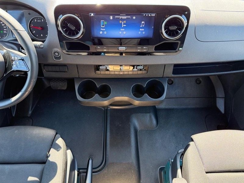2025 Mercedes-Benz Sprinter 2500 Cargo 144 WB