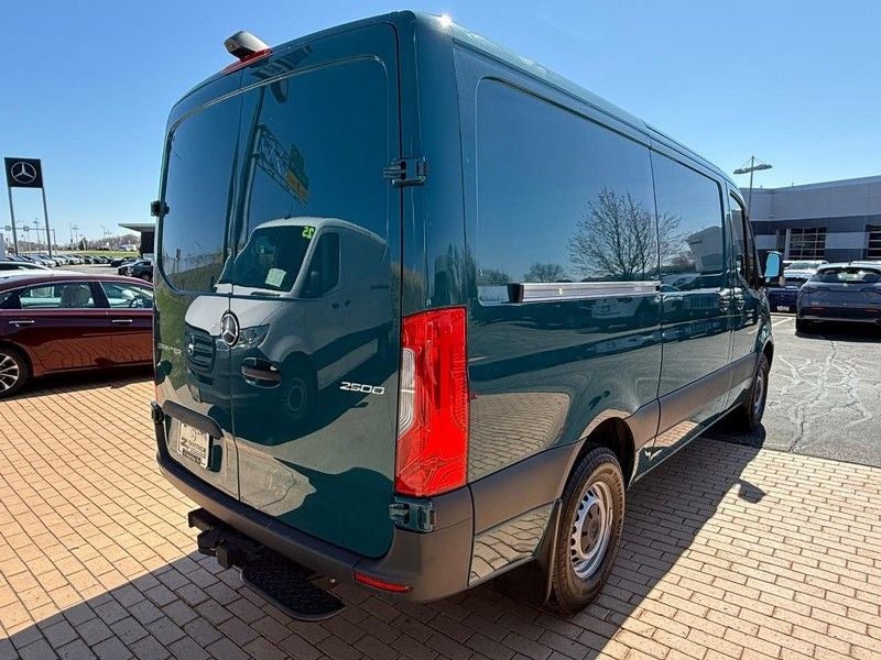 2025 Mercedes-Benz Sprinter 2500 Cargo 144 WB