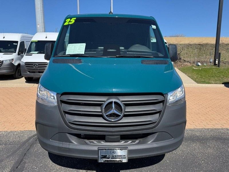 2025 Mercedes-Benz Sprinter 2500 Cargo 144 WB