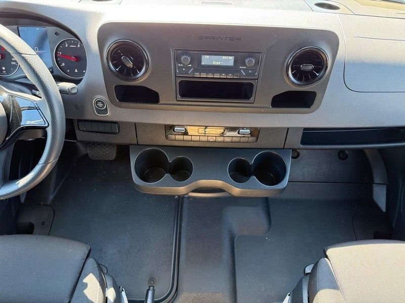 2025 Mercedes-Benz Sprinter 2500 Cargo 144 WB