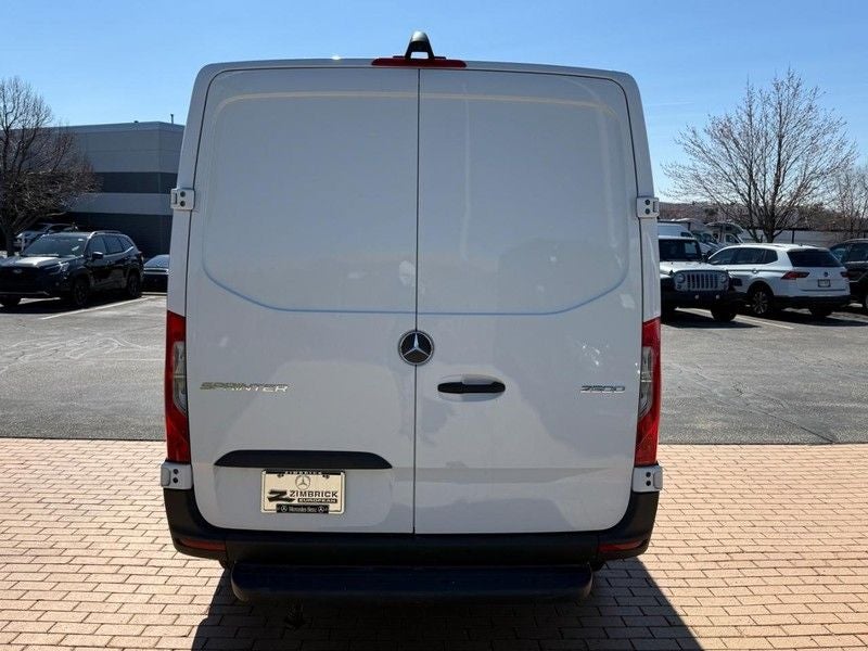 2025 Mercedes-Benz Sprinter 2500 Cargo 144 WB