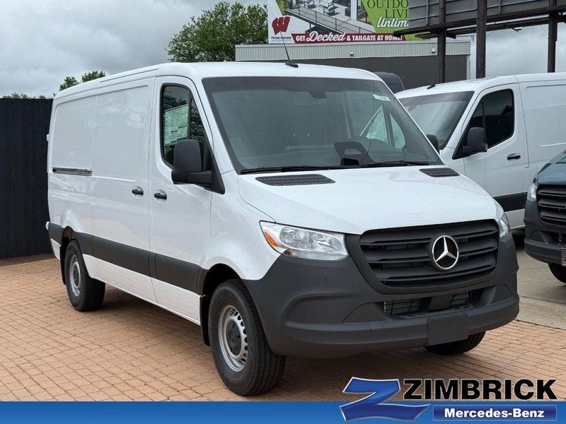 2026 Mercedes-Benz Sprinter 2500 144 WB's photo