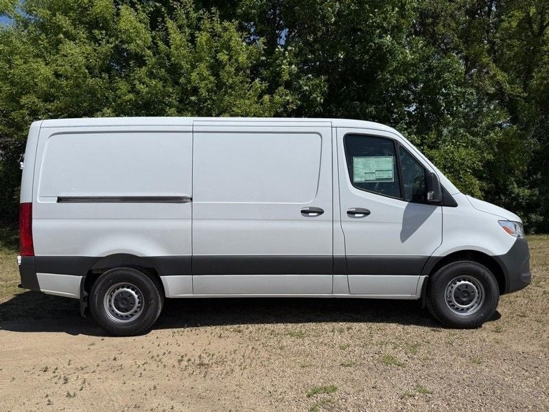 2026 Mercedes-Benz Sprinter 2500 WORKER