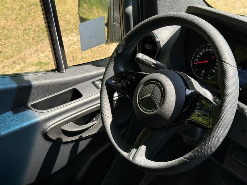 2026 Mercedes-Benz Sprinter 2500 WORKER