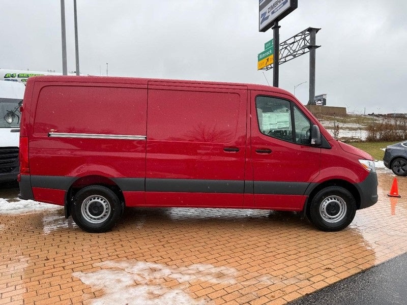 2026 Mercedes-Benz Sprinter 2500 Cargo 144 WB