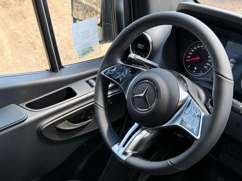 2026 Mercedes-Benz Sprinter 2500 Cargo 144 WB