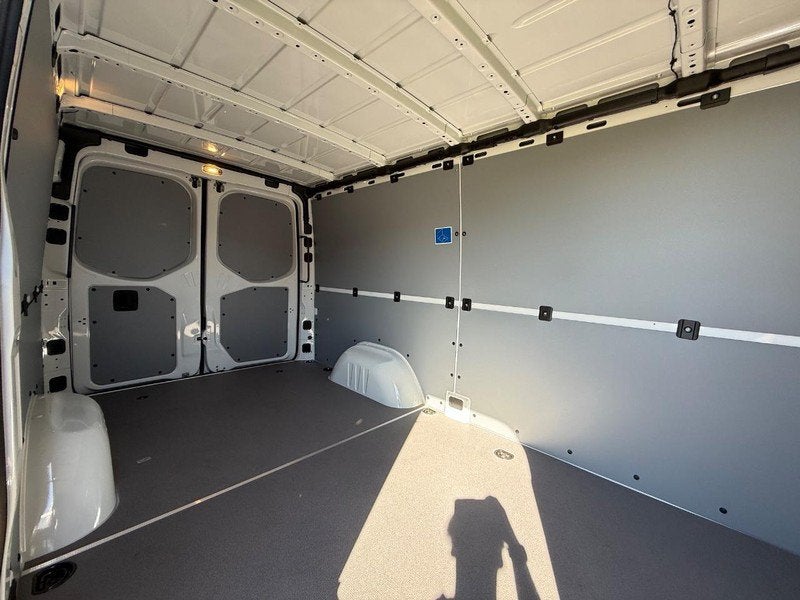 2027 Mercedes-Benz Sprinter 2500 Cargo 144 WB