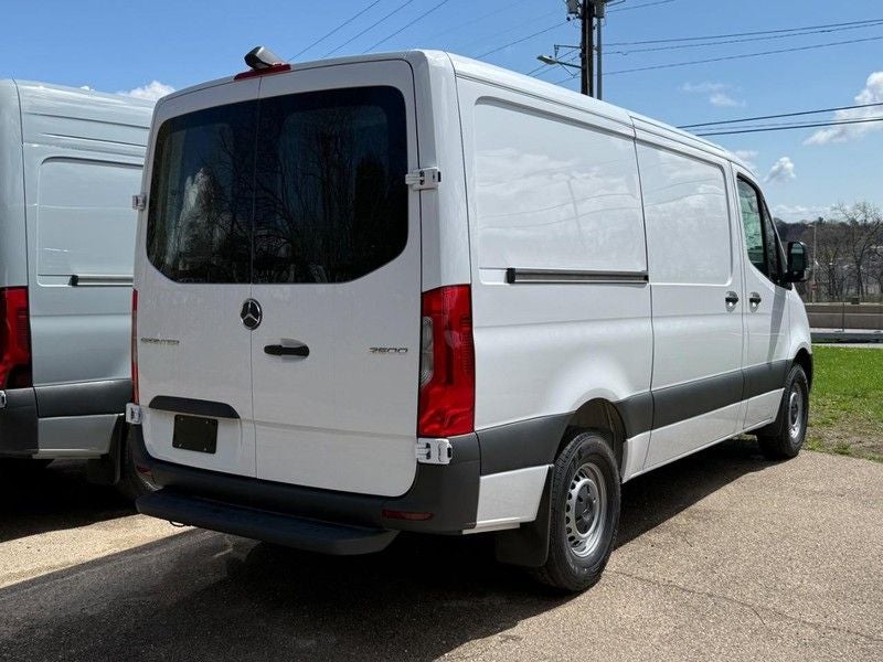 2026 Mercedes-Benz Sprinter 2500 Cargo 144 WB