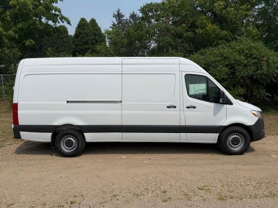 2026 Mercedes-Benz Sprinter 2500 Cargo 170 WB High Roof