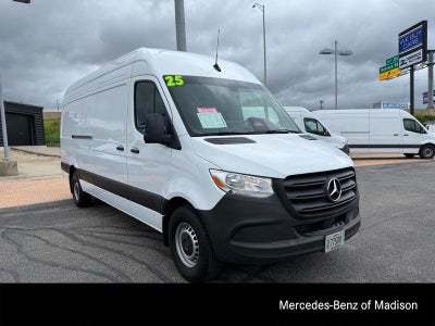 2025 Mercedes-Benz Sprinter 2500 Cargo 170 WB High Roof