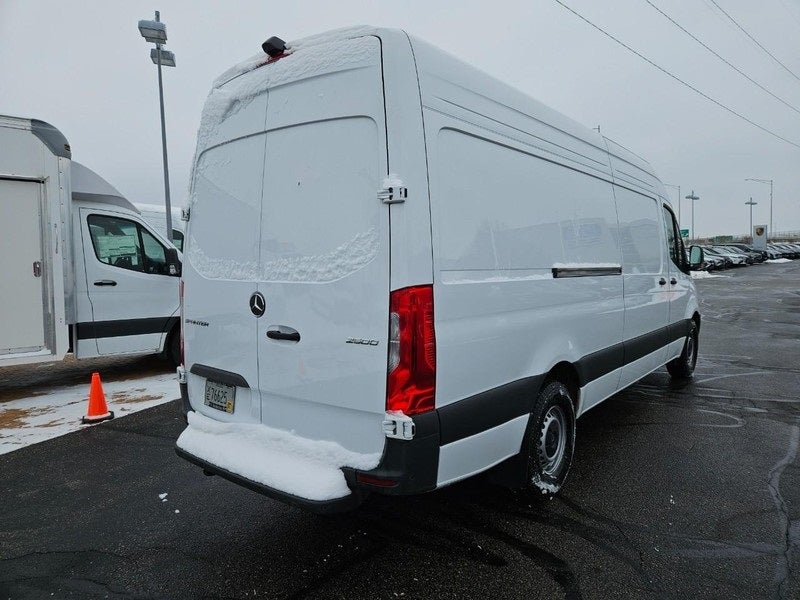 2024 Mercedes-Benz Sprinter 2500 Cargo 170 WB High Roof