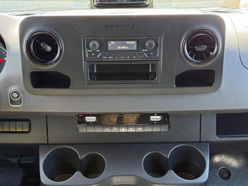 2025 Mercedes-Benz Sprinter 2500 Cargo 170 WB High Roof