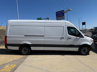 2025 Mercedes-Benz Sprinter 2500 Cargo 170 WB High Roof