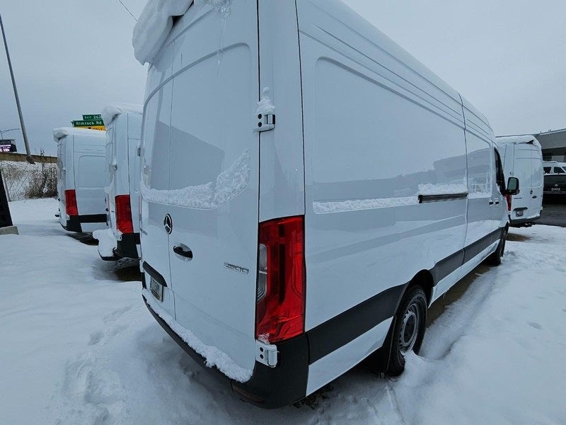 2024 Mercedes-Benz Sprinter 2500 Cargo 170 WB High Roof