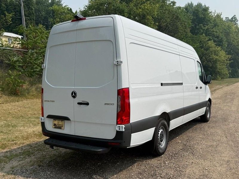 2026 Mercedes-Benz Sprinter 2500 Cargo 170 WB High Roof