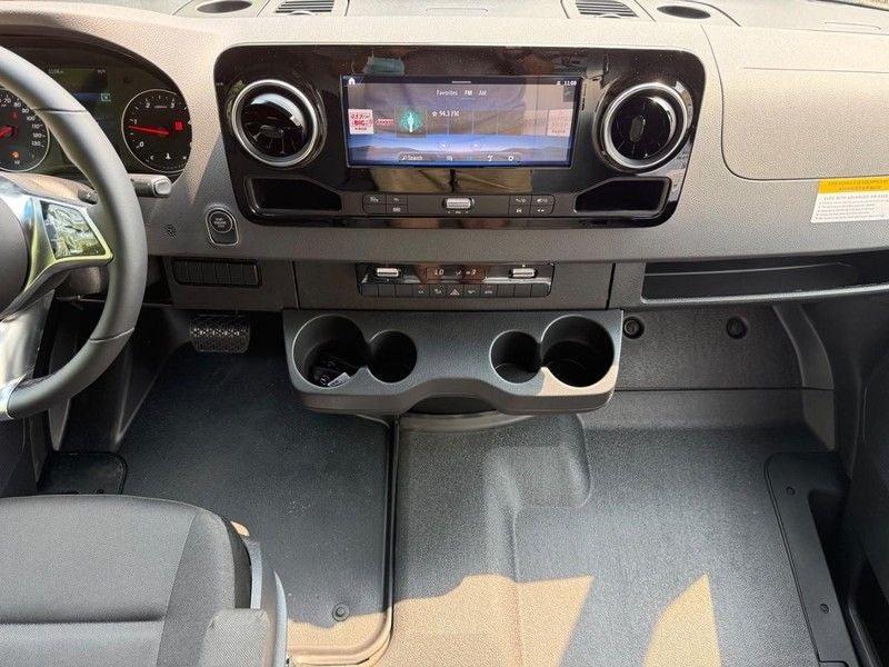2026 Mercedes-Benz Sprinter 2500 Cargo 170 WB High Roof