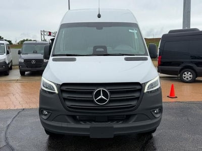 2026 Mercedes-Benz Sprinter 2500 Cargo 144 WB