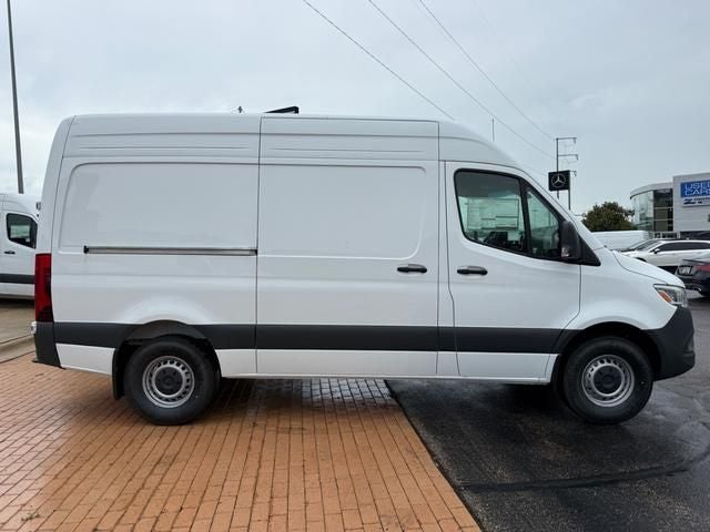 2026 Mercedes-Benz Sprinter 2500 Cargo 144 WB