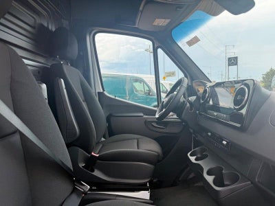 2026 Mercedes-Benz Sprinter 2500 Cargo 144 WB