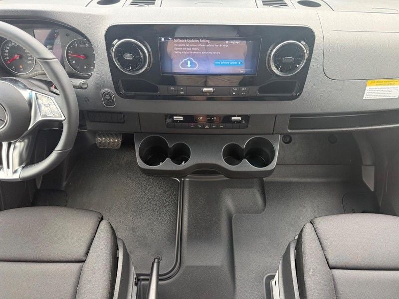 2026 Mercedes-Benz Sprinter 2500 Cargo 144 WB