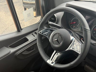 2026 Mercedes-Benz Sprinter 2500 Cargo 144 WB