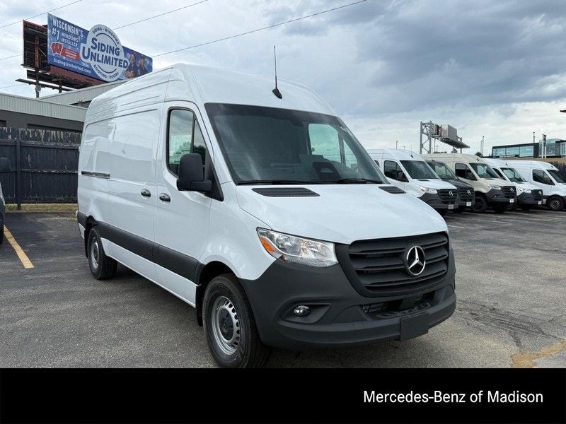 2026 Mercedes-Benz Sprinter 2500 Cargo 144 WB