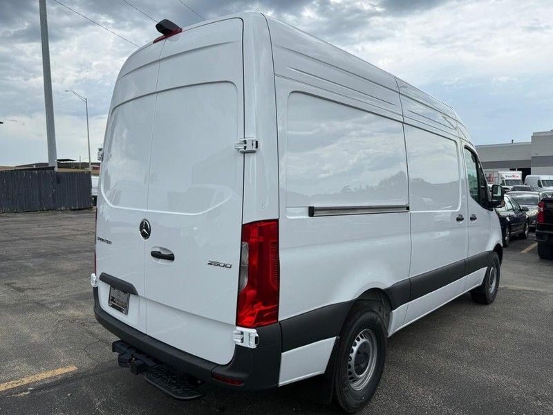 2026 Mercedes-Benz Sprinter 2500 Cargo 144 WB