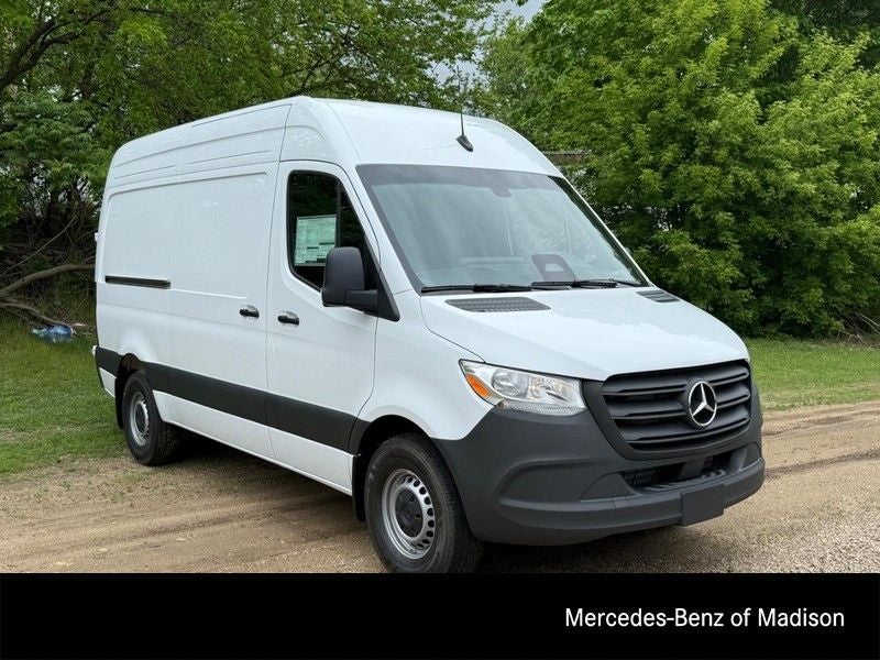 2026 Mercedes-Benz Sprinter 2500 Cargo 144 WB