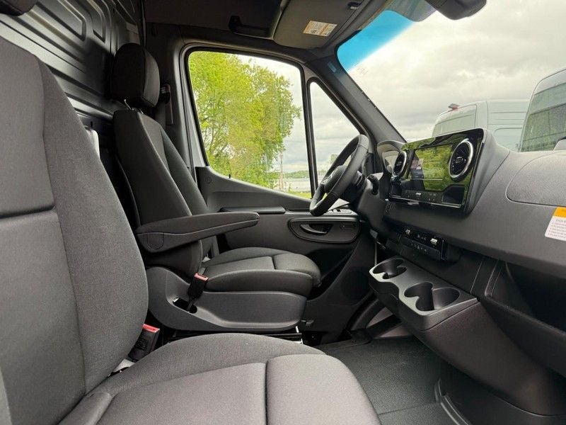 2026 Mercedes-Benz Sprinter 2500 Cargo 144 WB