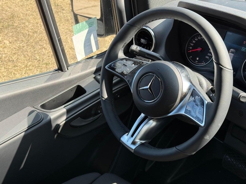 2026 Mercedes-Benz Sprinter 2500 Cargo 170 WB High Roof